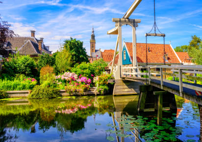 City Explorer: Zaanse Schans, Volendam & Edam in Amsterdam - AdobeStock_398459563.jpg