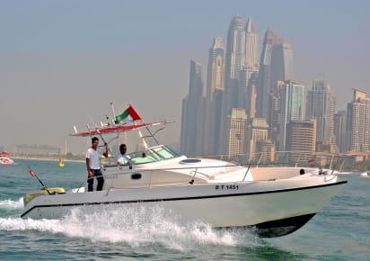 Exclusive Scenic Dubai Tour on a Private Yacht in Dubai - f14614dd0df7359a508354eaf5d5b5ea