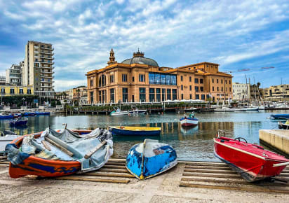 Cycle and Flavor: Bike Tour with Aperitivo in Bari - f5fd2d65496e0ee20771fc62e3de4b80