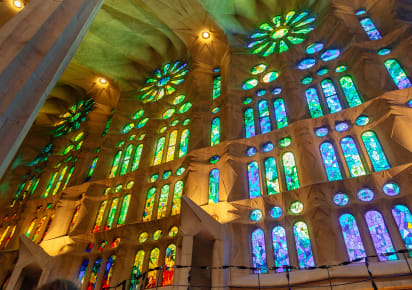 Sagrada Familia and Casa Mila Tour: Light, Color & Architecture in Barcelona - f6b76c6ba4866a4d435ef1a4e7a4d8a9