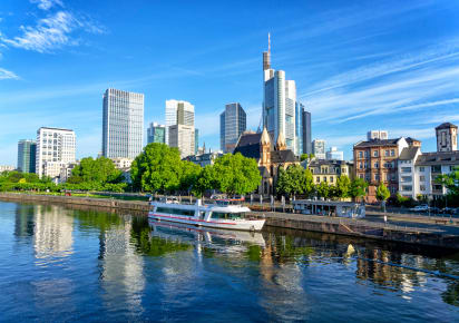 Full Coverage Frankfurt City Tour in Frankfurt - AdobeStock_283408447