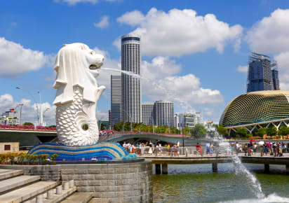 Withlocals Your Way! - Singapore City Tour in Singapore - AdobeStock_313492162_Editorial_Use_Only