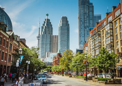 City Kickstart Tour: Toronto in Toronto - AdobeStock_228826082