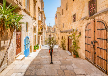 Withlocals Your Way! - Valletta City Tour in Valletta - AdobeStock_283385127