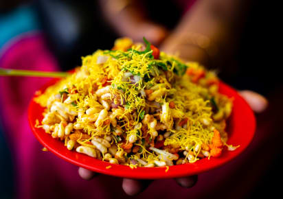 The 10 Tastings of Varanasi: Street Food in Varanasi - AdobeStock_320466107