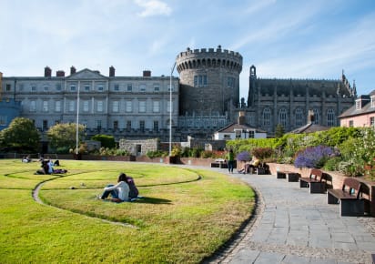 Withlocals Your Way! - Dublin City Tour in Dublin - AdobeStock_363840034