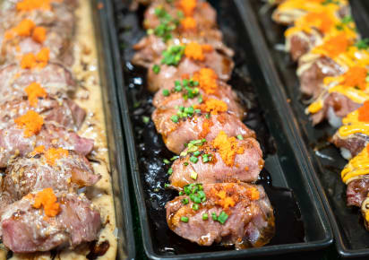 The 10 Tastings of Kobe: Street Food in Kobe - AdobeStock_437928004