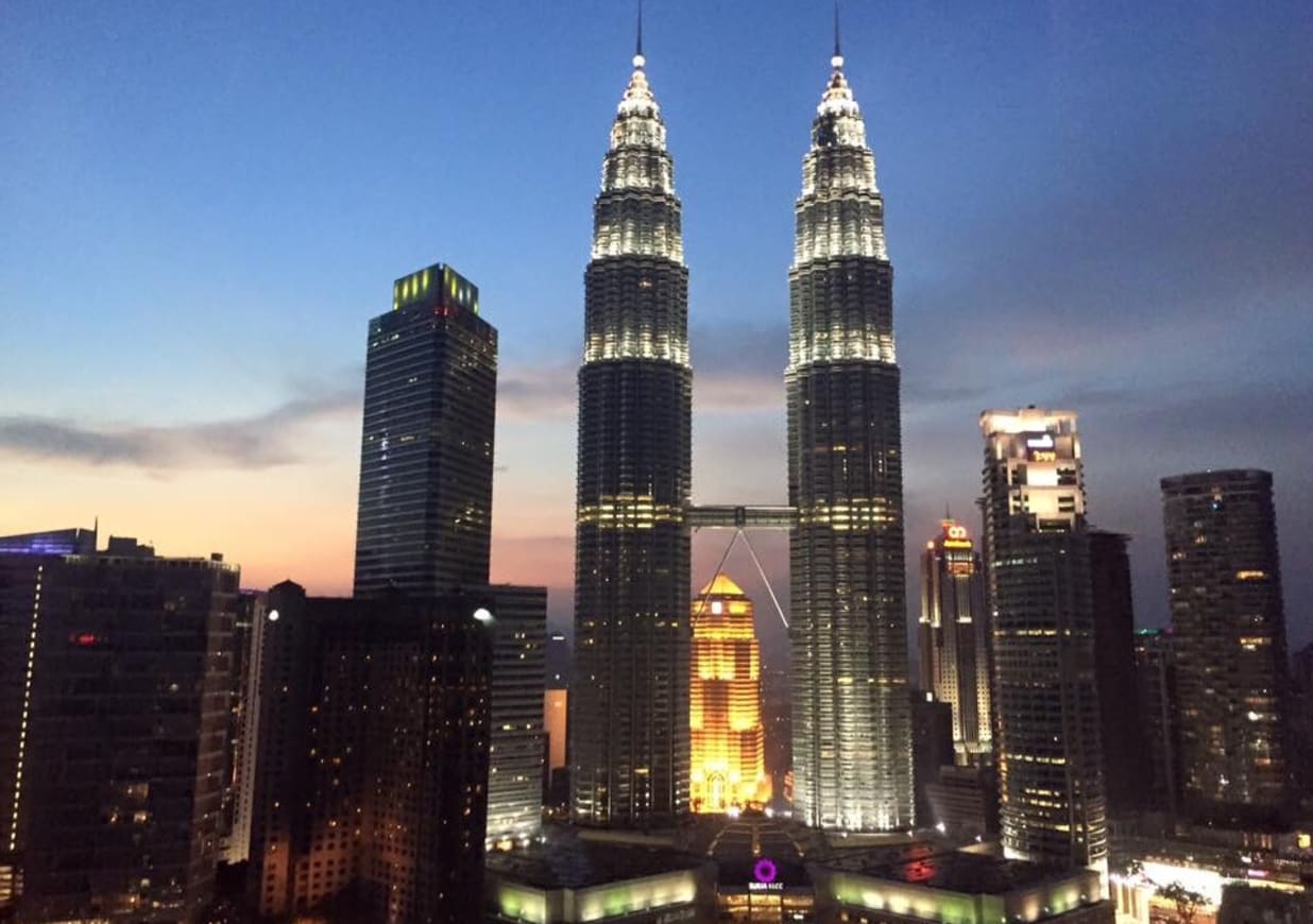 Kuala Lumpur City Tour with Petronas Twin Tower Admission