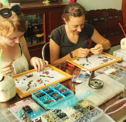 Handmade best sale jewelry boutique