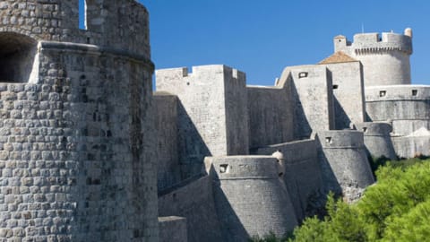 Journey Through Dubrovnik's Historic Walls: Private Experience in Dubrovnik - 09f9404e2632d005029a00390b7945c0