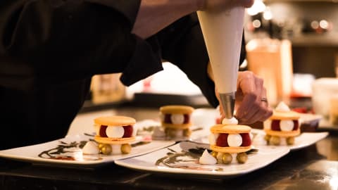 "Magnifique!" Macaron Cooking Class & Champagne in Paris - 0b0f2dea768ba37d8a2079d7b20ea513