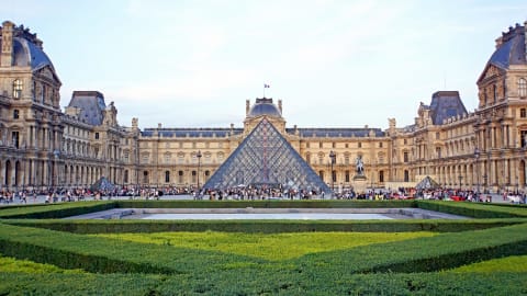 Louvre Family Treasure Hunt Tour: Finding Mona Lisa in Paris - 10578c6f318f55b137031aa6d330bcaf