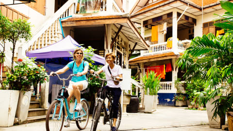The Beauty of Bangkok by Bike & Longtail Boat Tour in Bangkok - 17e8b627af5ad64132a36666b2fc9804