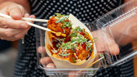 The 10 Tastings of Kyoto: Street Food in Kyoto - 188663fb7600ab0fd7399c6132a79a47