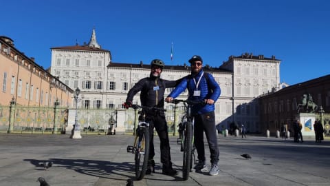 Turin on Two Wheels: A Scenic Bike Tour in Turin - 19d5ebeeb32ed917c116acbbbd6eb08c