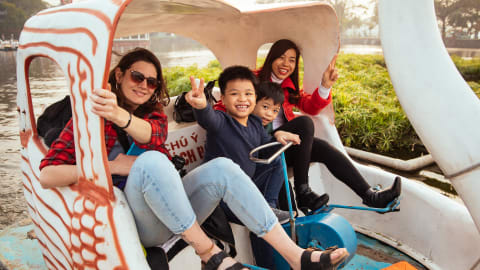 Family day at Hanoi's West Lake with boat ride in Hanoi - 21799f9f3b6c7e75994398d48f8d4055
