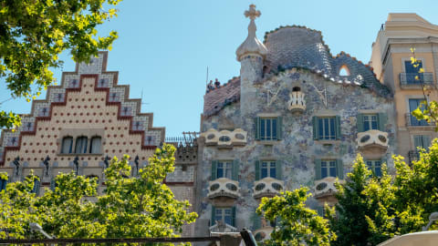 Gaudi Walking Tour & Sagrada Familia Skip The Line in Barcelona - 2966ef4d20b2a9bfafd3fda3a35cbdde