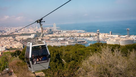 Barcelona in 180° E-bike tour: tailored route, family friendly options. in Barcelona - 3ff5f710100cdfc6f55bb0d1c316ade6