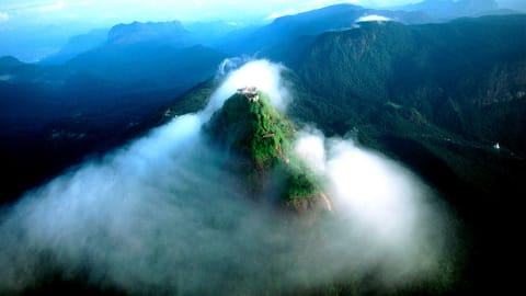 Hike the Adam's Peak and Catch the Sunrise in Kandy - 443ef5f0b7718255afdccb56dc0c6ca9