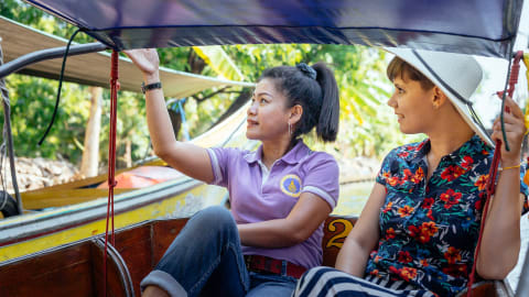 Damnoen Saduak Floating Market & Maeklong Market Day Trip in Bangkok - 586cafb13c325c12d7a04a1dff312285
