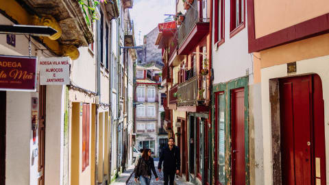 The Romantic & Alternative Tour of Porto  in Porto - 624ad74b8c8f478c4053cba59ad12f13