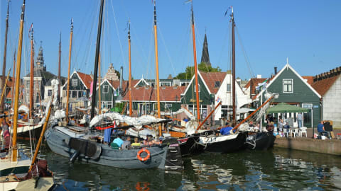 City Discovery: Volendam & Marken Day Trip in Amsterdam - 88141a4375925b703c647e3ac1867ac4