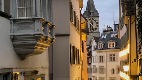 Zurich and Bern Unveiled: A Day Exploring Two Capitals in Zürich - d4321a7ac949c4b5a7284a4f6063a199