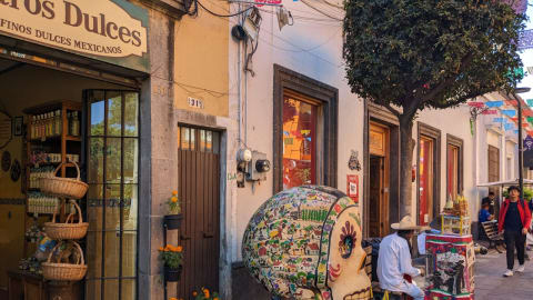 Tlaquepaque by Day: a Magical Town of Art, Shopping and Folclore. in Guadalajara - d72111c7ff6765b35900f1e2df93967c
