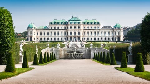 Belvedere Palace Inside Out: Skip the Line Tour in Vienna - AdobeStock_62371765.jpg