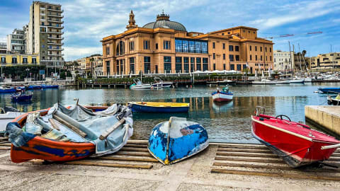 Cycle and Flavor: Bike Tour with Aperitivo in Bari - f5fd2d65496e0ee20771fc62e3de4b80