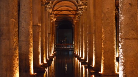Underground Ruins & Rooftops of Old Istanbul in Istanbul - f667705684c7e325b54ec152f9773031