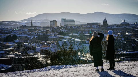 Help reduce homelessness with a women of Edinburgh tour in Edinburgh - Untitled_design_35.png