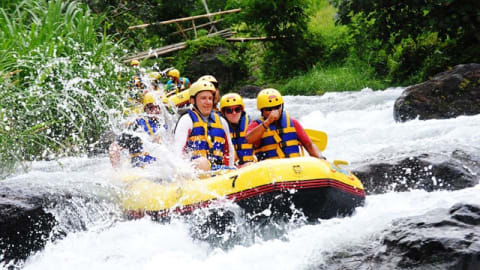Amazing White Water Rafting in Bali in Ubud - te5oaqxar5rnhch9po4n