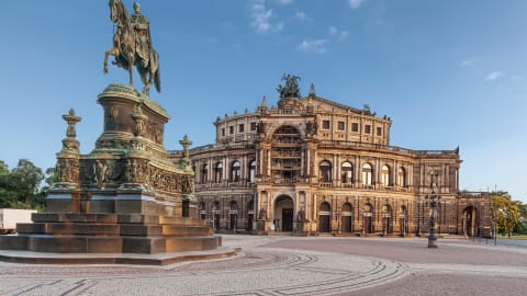 Highlights & Hidden Gems of Dresden in Dresden - AdobeStock_44870185