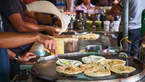 The 10 Tastings of Goa: Street Food in Goa - AdobeStock_181264558