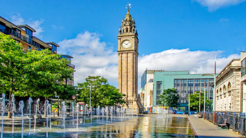 City Kickstart Tour: Belfast in Belfast - AdobeStock_421748928