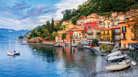 Highlights & Hidden Gems of Como in Como - AdobeStock_94721424