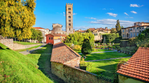Highlights & Hidden Gems of Lucca in Lucca - AdobeStock_279545521