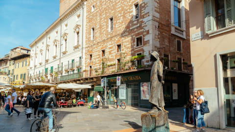Withlocals Your Way! - Verona City Tour in Verona - ORG_-_Highlights_-_Verona_9538