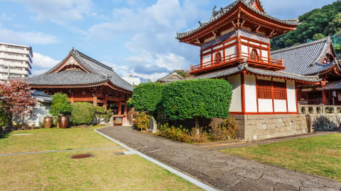 City Kickstart Tour: Nagasaki in Nagasaki - AdobeStock_59376057