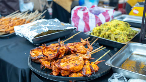 The 10 Tastings of Manila: Street Food in Manila - AdobeStock_551773696