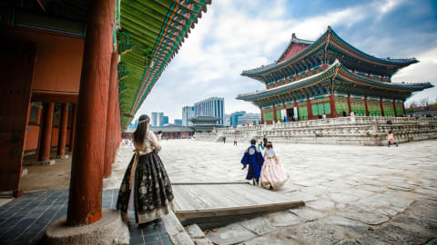 Withlocals Your Way! - Seoul City Tour in Seoul - AdobeStock_832016320