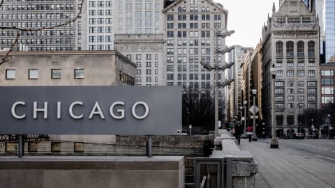Full Coverage Chicago City Tour in Chicago - AdobeStock_164858576