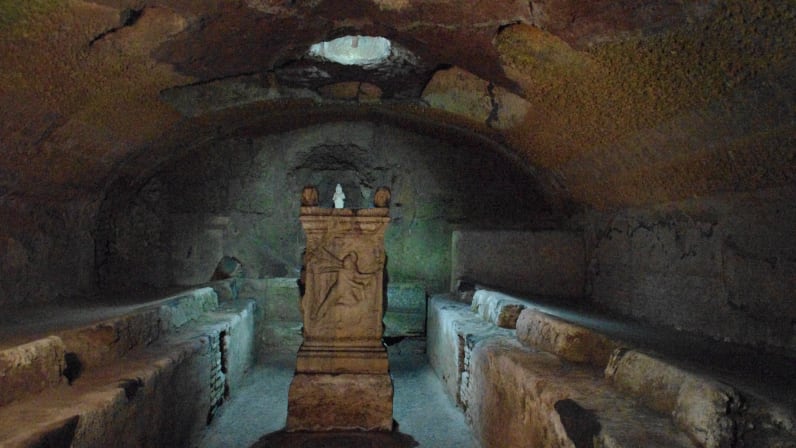 Layers of Rome: Time Travel with an Archaeologist - Withlocals