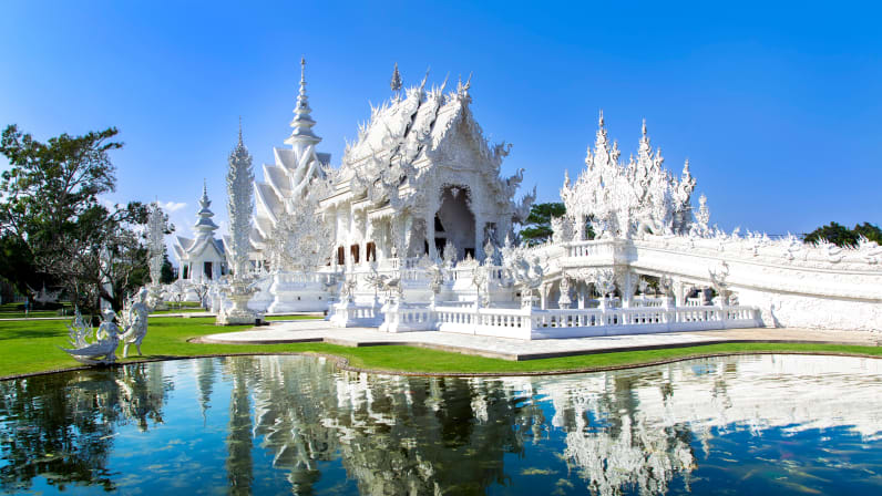 Treasures of Chiang Rai: Temple Tour - Withlocals