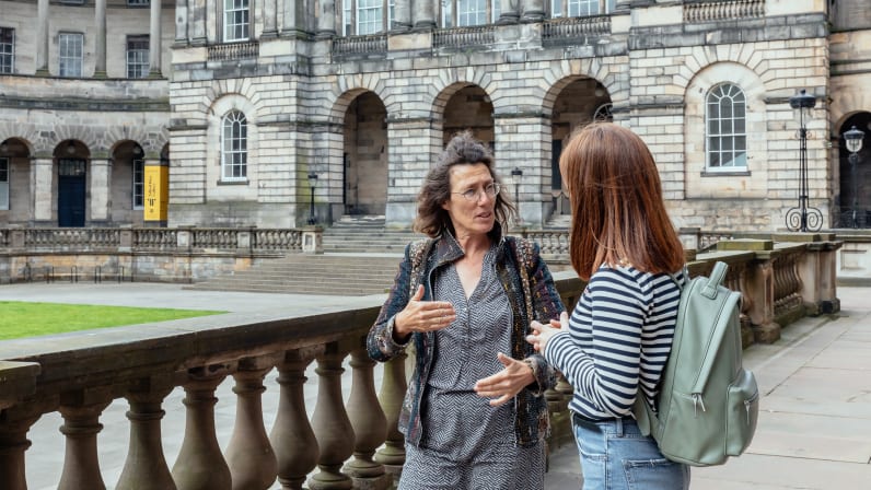 Withlocals Your Way! - Edinburgh City Tour - Withlocals